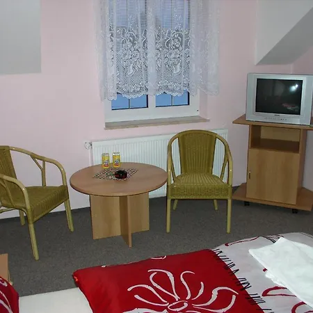 Pensionat Pension Vseruby 3*