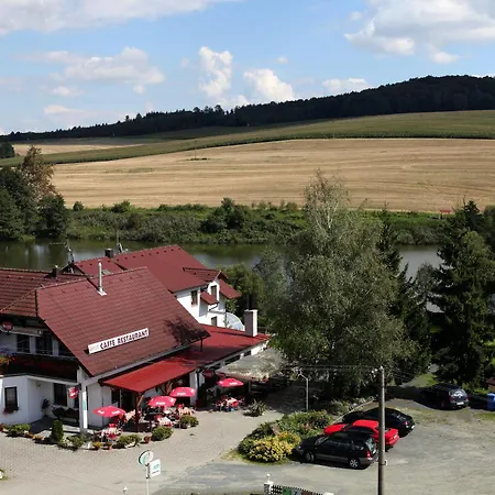 Πανσιόν Pension Vseruby Všeruby